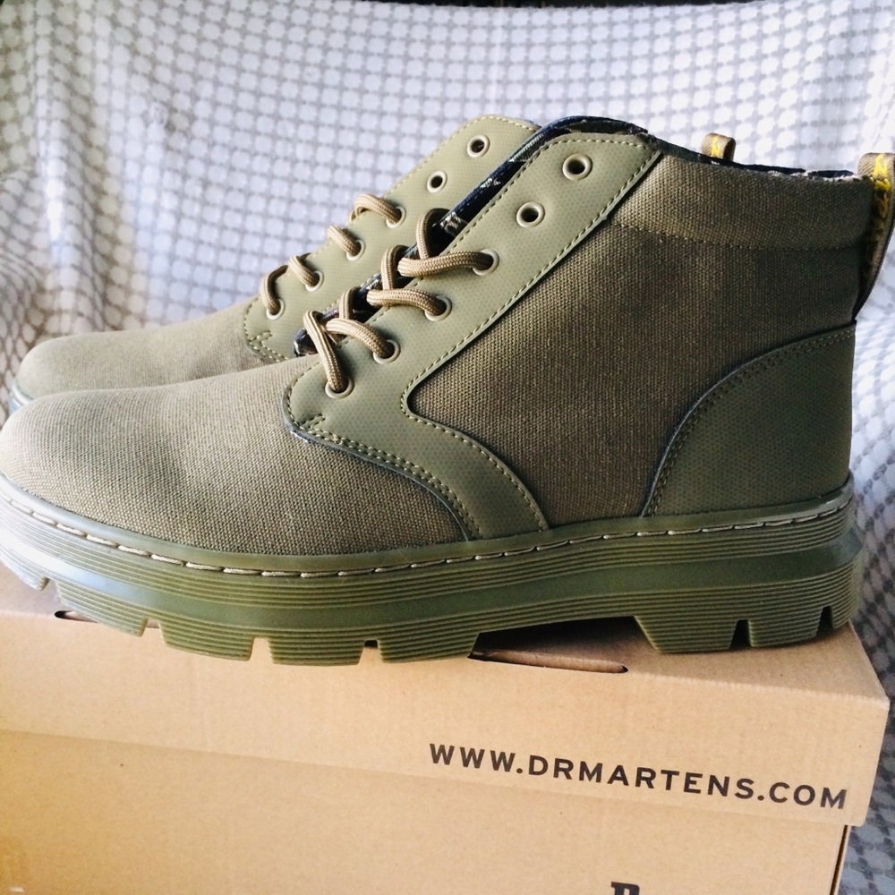 Last 1 💕 New Dr. Martens Bonny II Chukka Boot - Picture 2 of 6